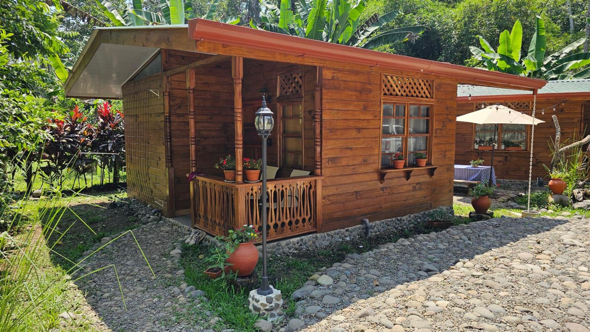 U Sule Villa Cahuita Bagian luar foto