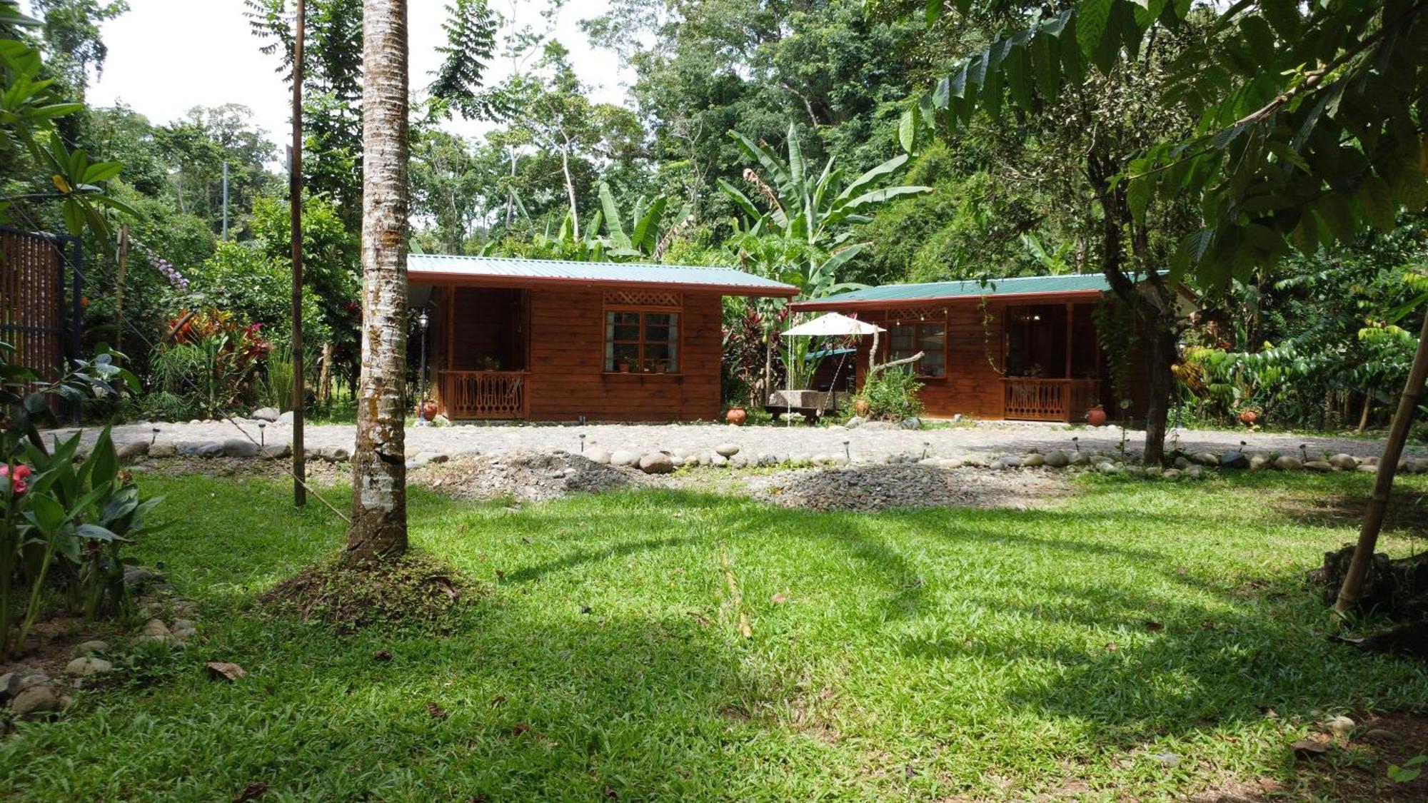U Sule Villa Cahuita Bagian luar foto