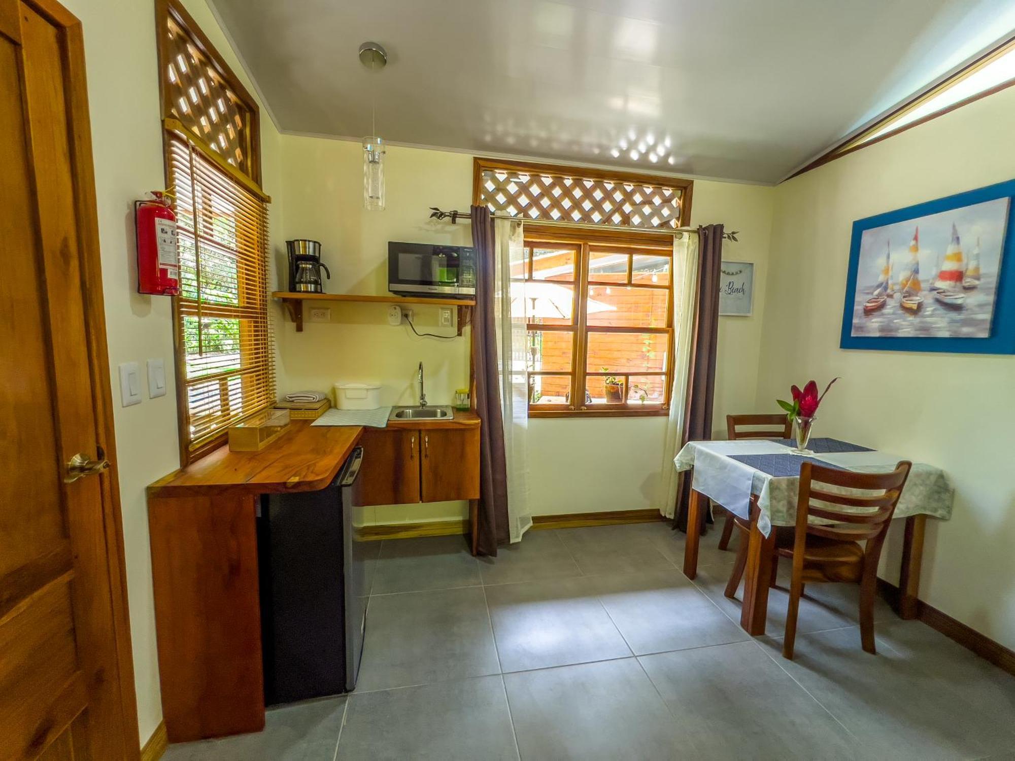 U Sule Villa Cahuita Bagian luar foto